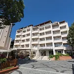 Mavi Deniz 4*