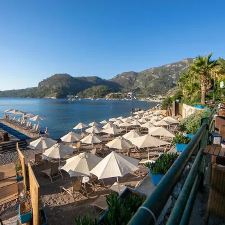 Otel Mavi Deniz