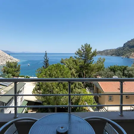 Mavi Deniz 4*