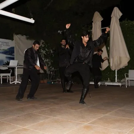 Mavi Deniz 3* Turunc