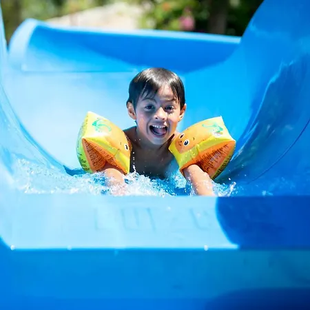 ホテル Mavi Deniz トゥルンチュ