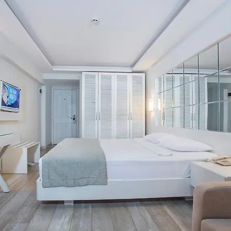 Mavi Deniz ホテル