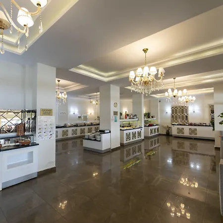 酒店 Mavi Deniz 4*